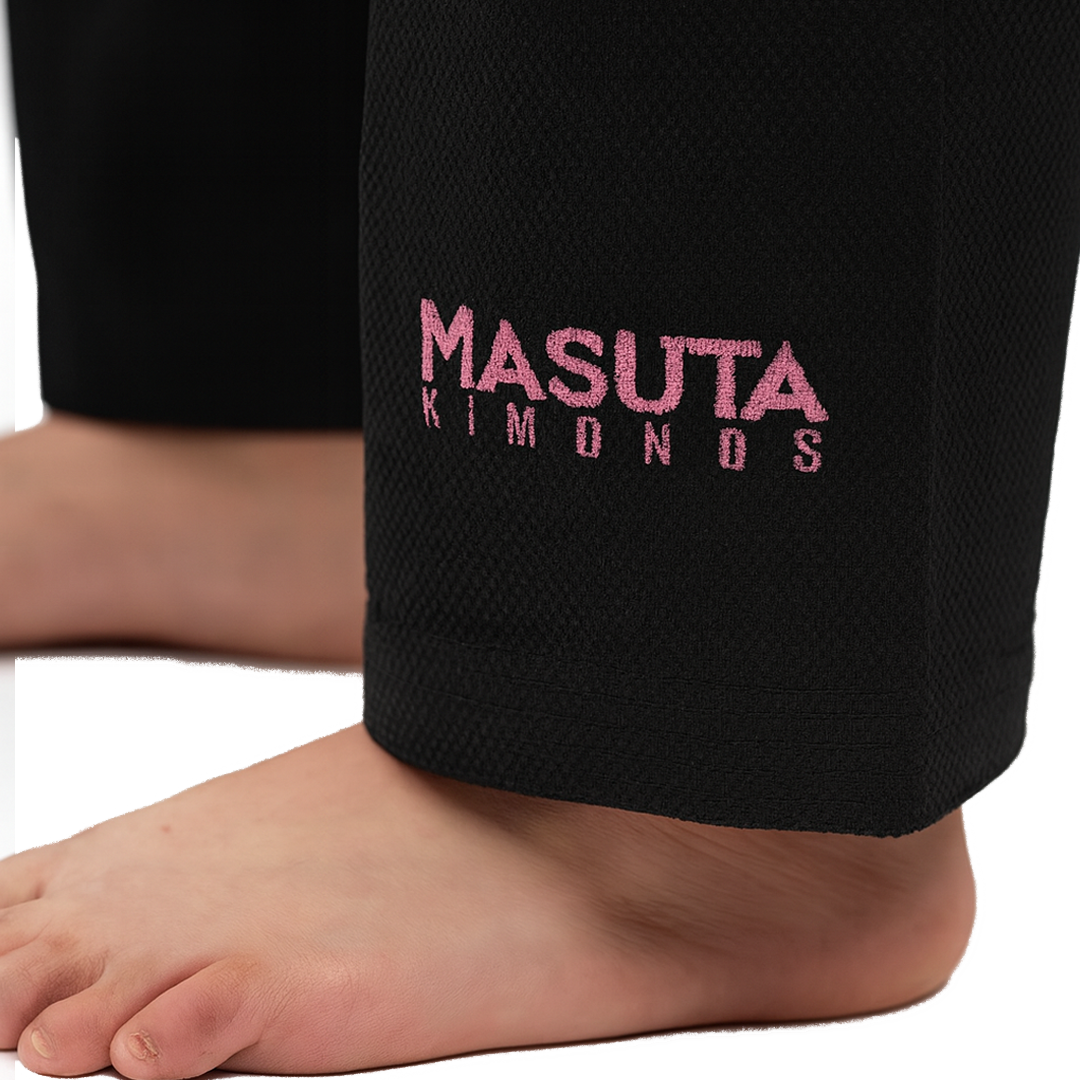 Ghost Sakura - Black/Pink